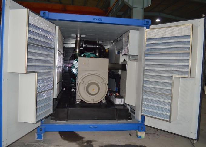 12의 실린더 물은 1200kw 1500kva 콘테이너 디젤 엔진 발전기 세트를 냉각했습니다