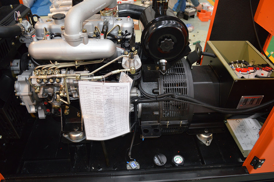 35KW 디젤 엔진 Genset ISUZU 엔진 4JB1TA 자동 시작 220/380V 적재 8 시간